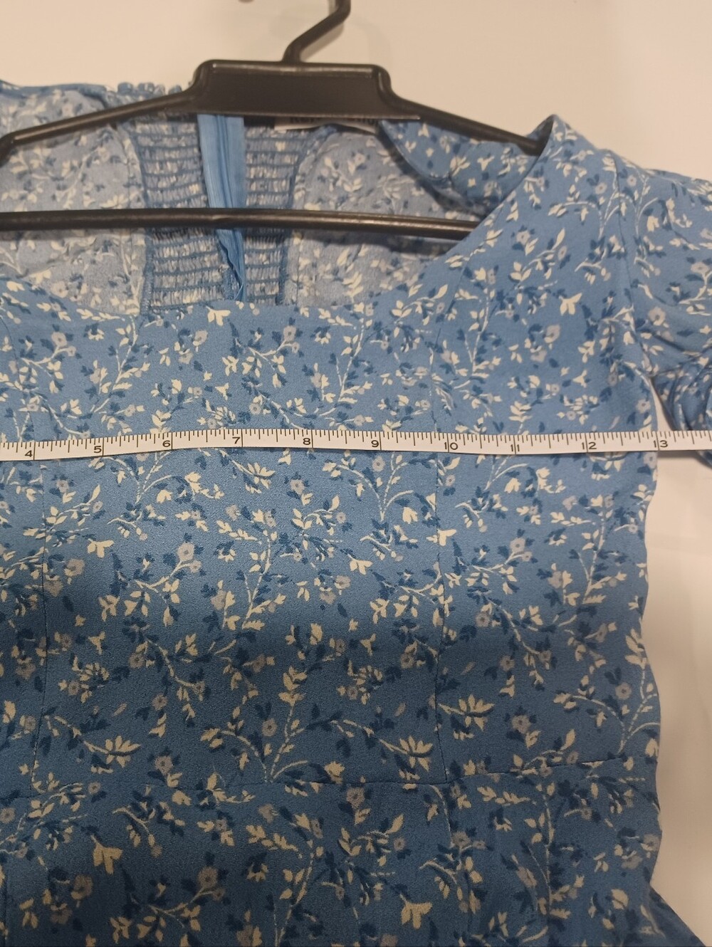 Reformation Blue Floral Midi Dress with Scoop Neck and Long Sleeves - Picture 8 of 13